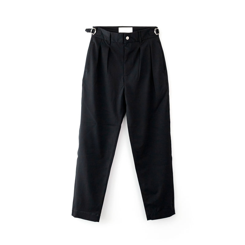 【 iori 】2TUCK TROUSERS Black