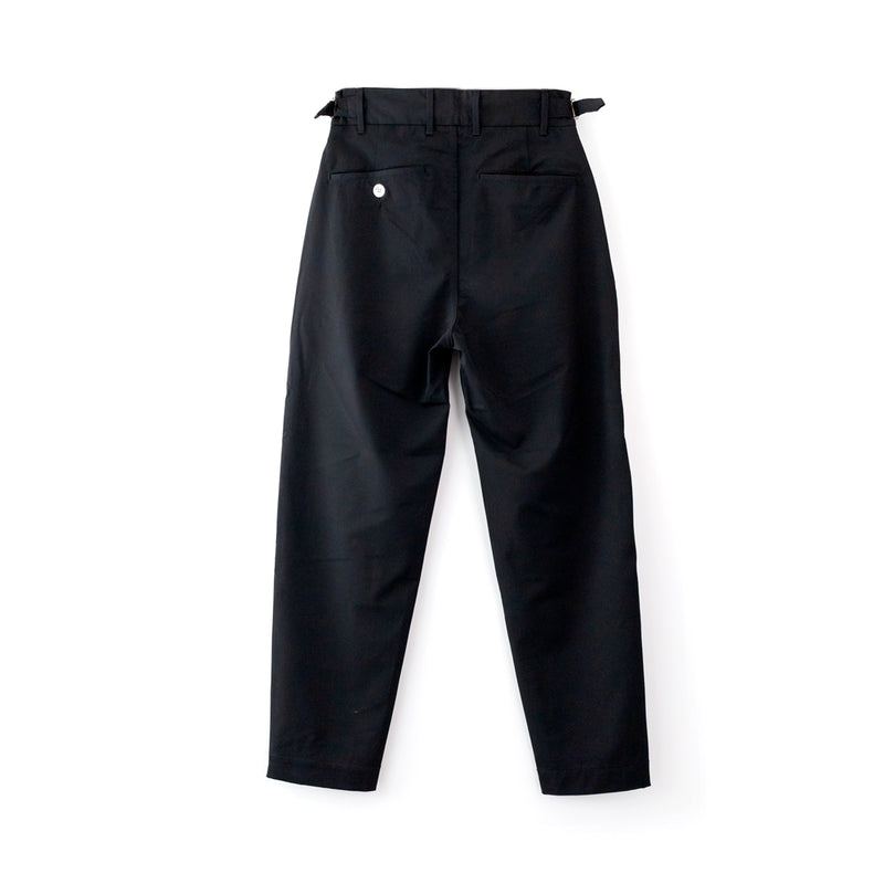 【 iori 】2TUCK TROUSERS Black