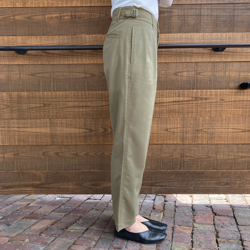 【 iori 】2TUCK TROUSERS　